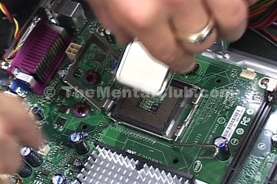 Installing the Microprocessor in motherboard