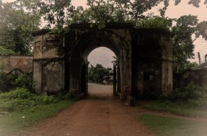 Entrance gate of Chilkigarh Raj Palace