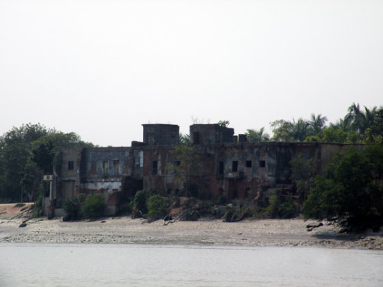 ruins-jamindar-bari in Taki