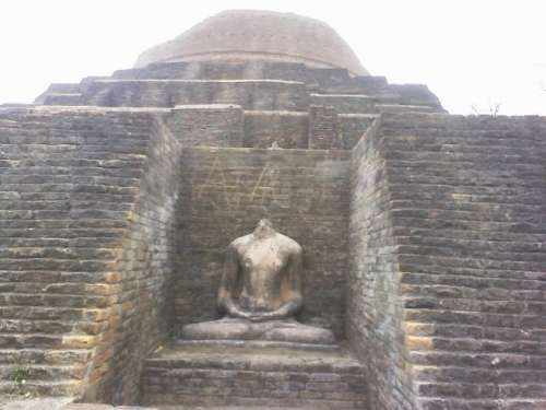 Motihari-Photos-World-famous-Buddha-stupa-kesaria-East-champ-Motihari