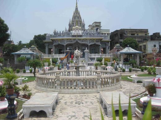Parshwanath Jain Temple view