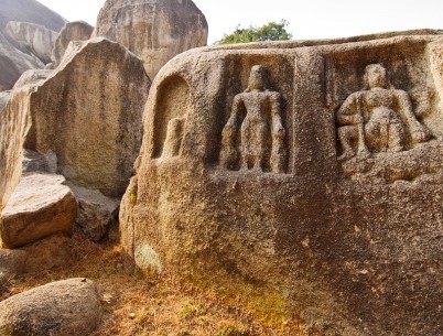 Inscribe statue on-Barabar-Caves-wall