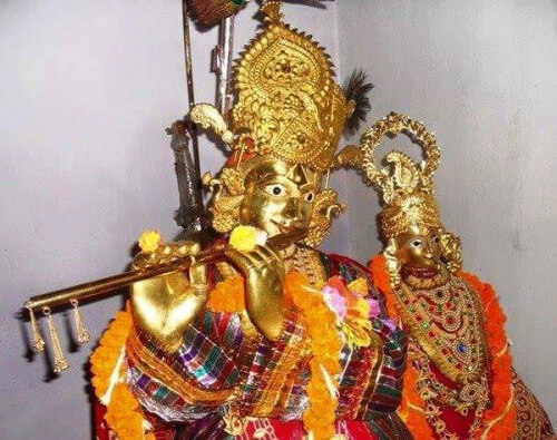 Idol of Radha Krishna in Garhwa district