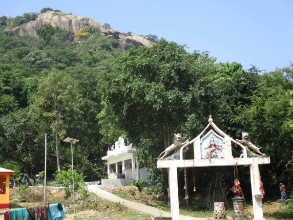 Maa Chanchala Devi Shaktipeeth in Koderma district