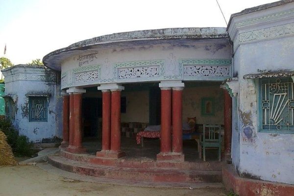 Old House of Bhojpuri scholar Manoj Bhawuk in Raghunathpur