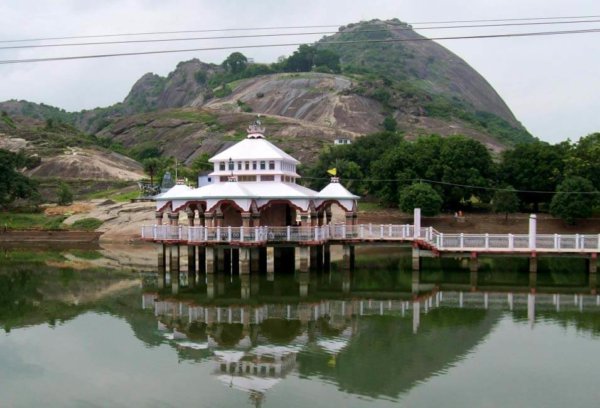 Temple-and-Mandar-hills- Bhagalpur