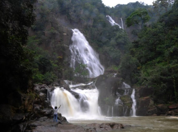 Lodh Waterfalls - highest waterfalls in Jharkhand