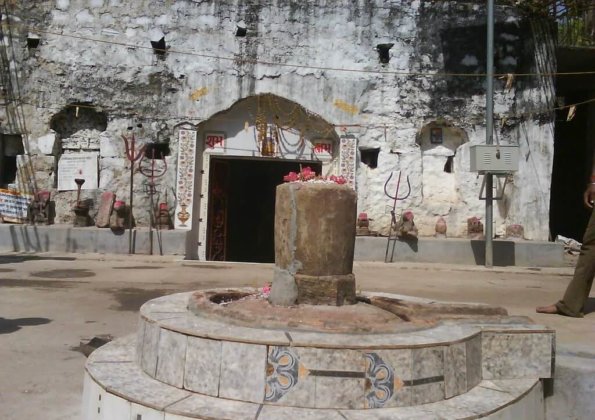 Tanginath temple is one of the most popular tourist spots in Gumla district
