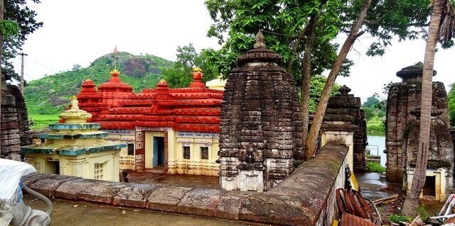 The Padaleshwara (Shiva) temple of Paikapada