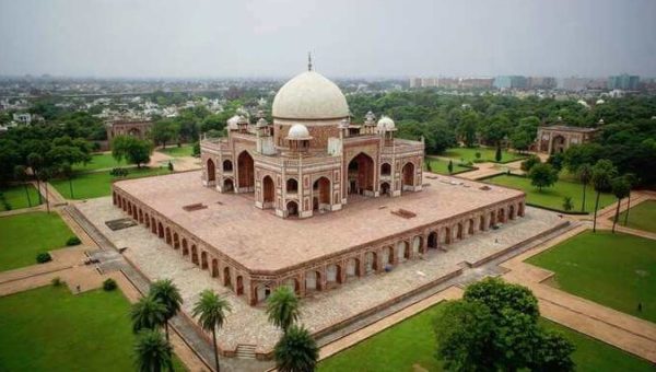 Humayun’s Tomb – The first example of Mughal Architecture