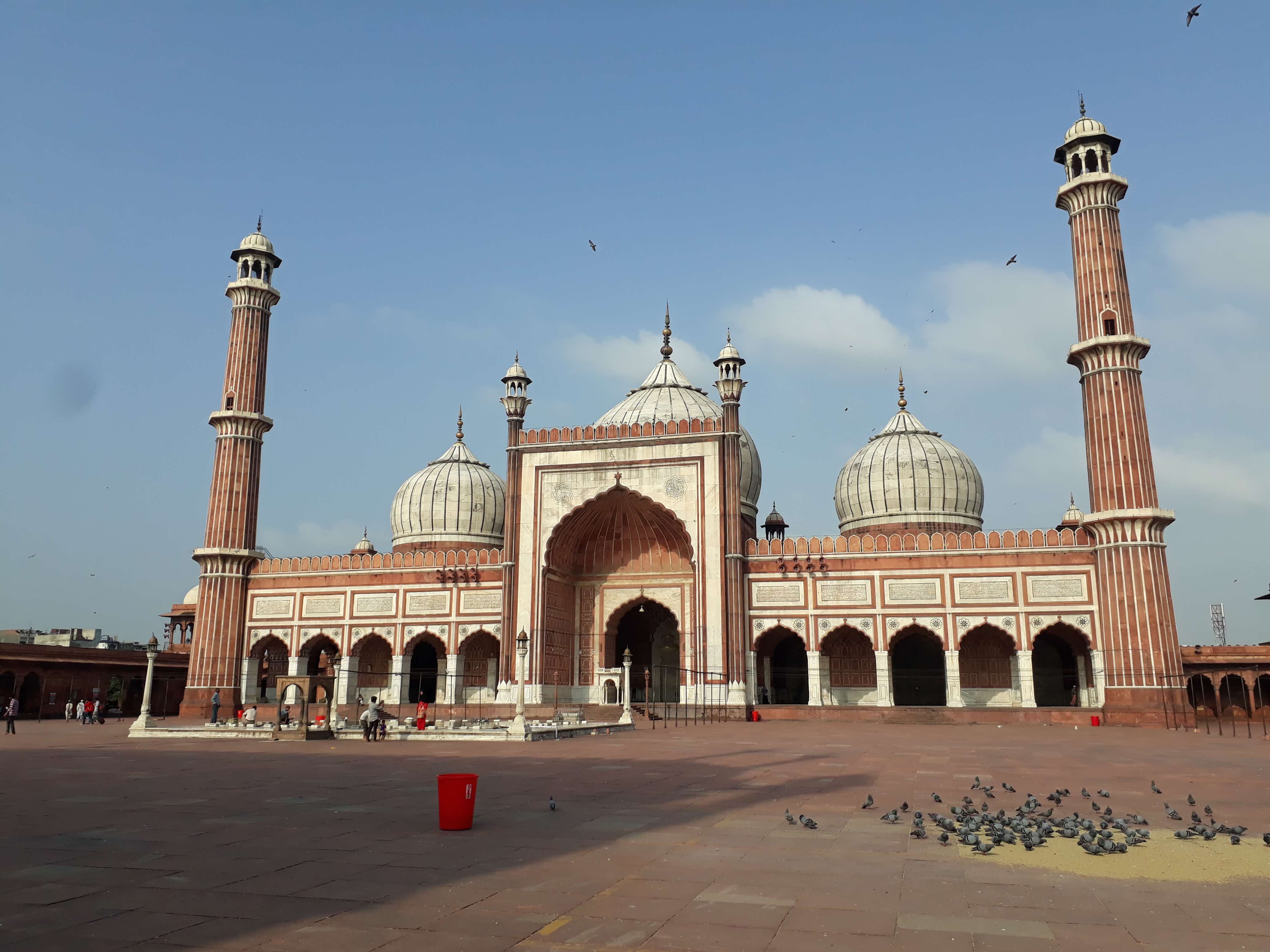 Jama Masjid  The largest mosque  in India The Mental Club