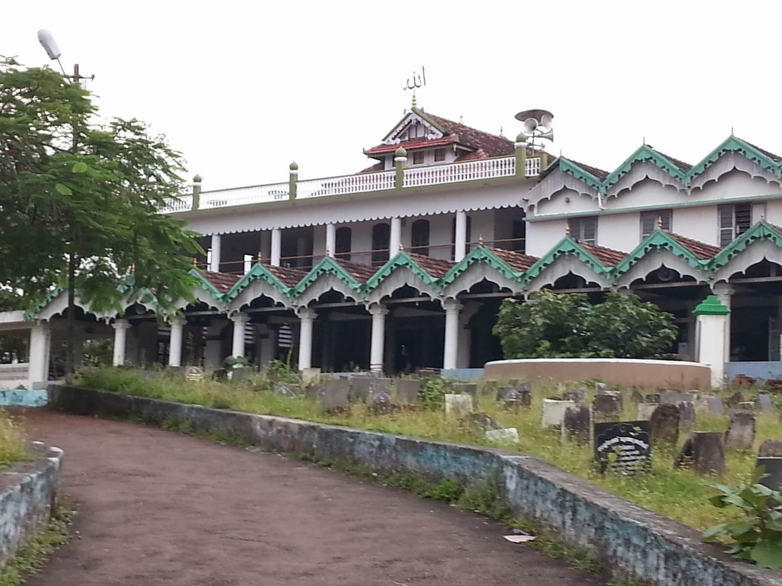 Nellikunnu Mosque, Kasaragod District