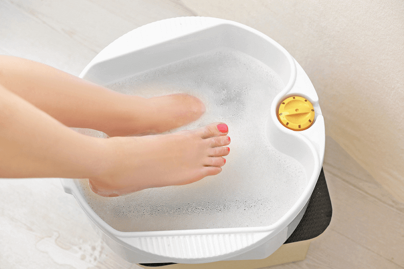 Hydromassage foot bath