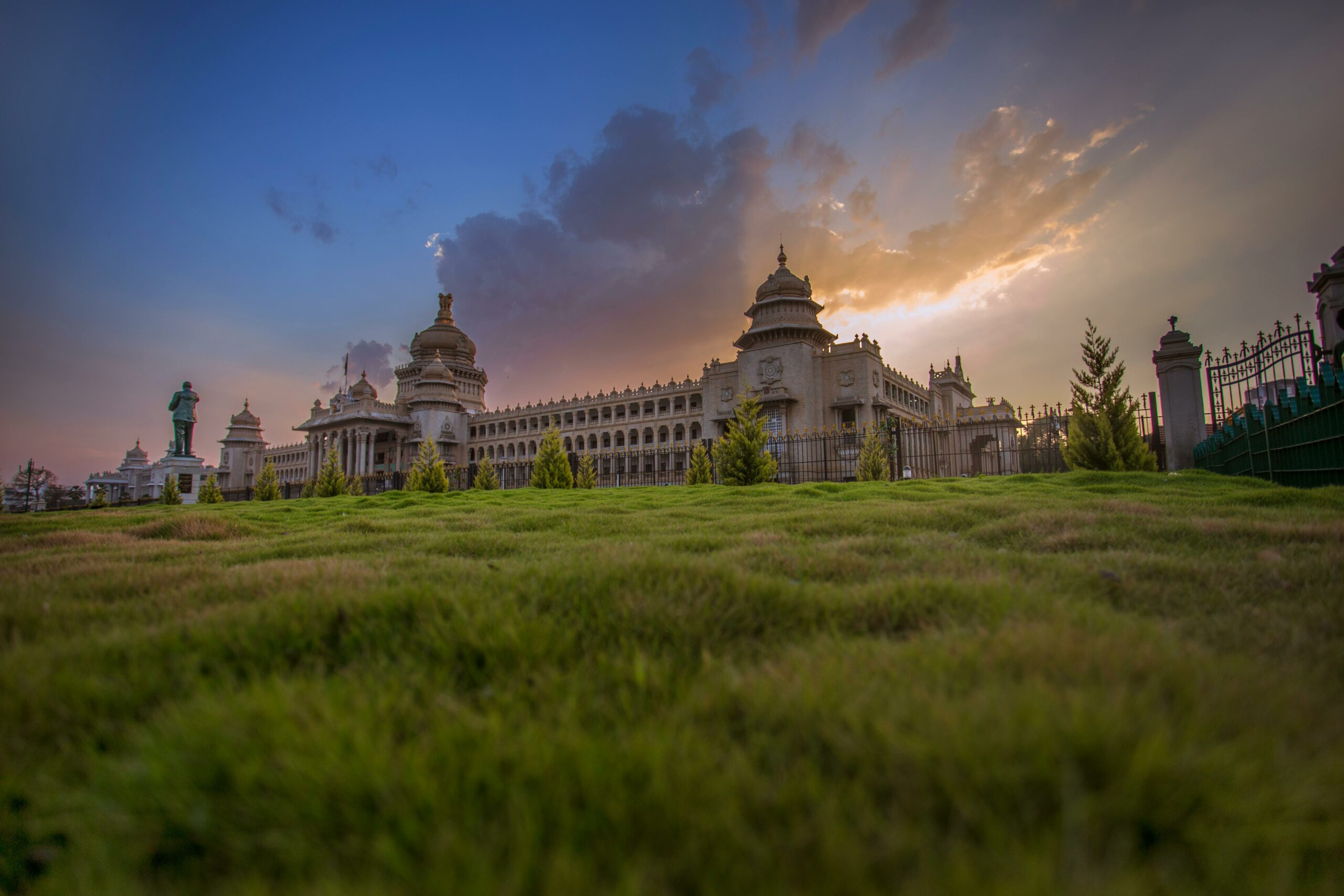 Unveiling the Top Tourist Places in Bangalore